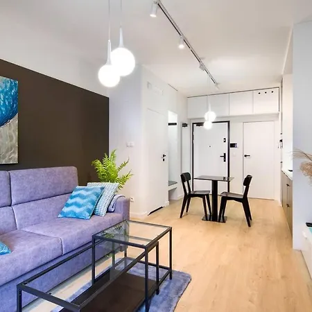 Modern Apt Next To Train Station Krakow Exterior photo